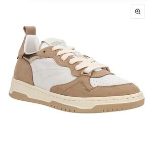 STEVE MADDEN Stylish Beige & White Sneakers | Size: 9.5M Womens